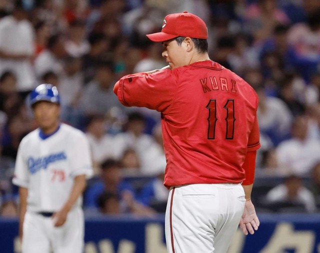 カープ首位陥落。鬼門中日に痛恨負け越し。菊池350犠打達成！坂倉マルチ＆3塁打！堂林タイムリー2塁打！5回に九里に代打を出す攻めの采配不発【広島1-5中日/試合結果】