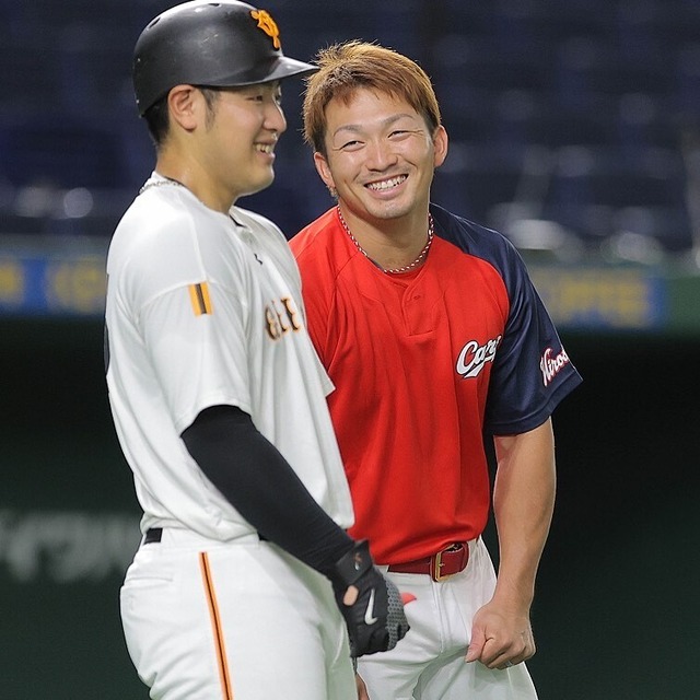 鈴木誠也_岡本和真