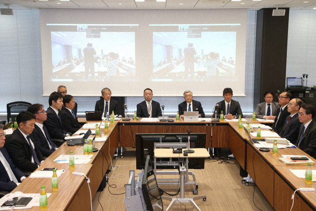 プロ野球「遅くとも4月中の開幕を目指す」