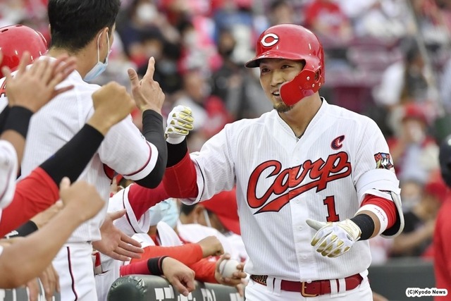 カープ鈴木誠也5試合連続25号ホームラン6年連続25本塁打達成