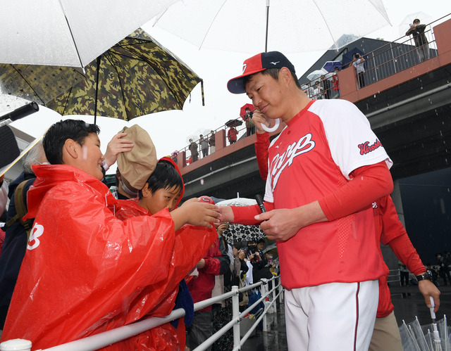 カープvs阪神2試合連続で雨天中止