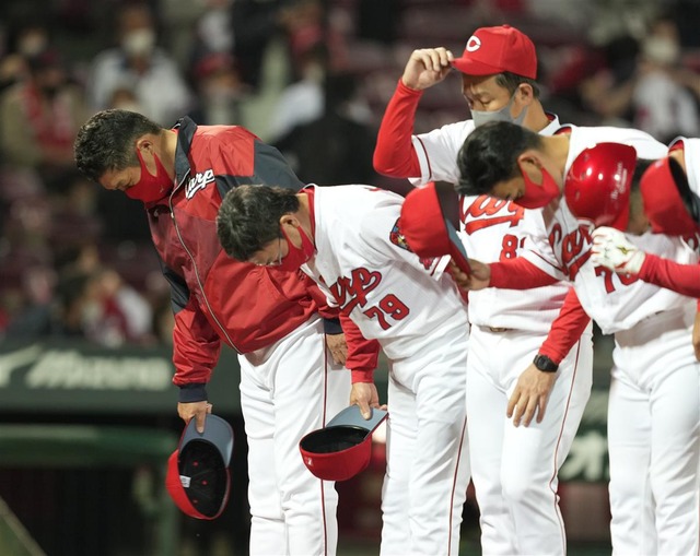 カープ『1イニング3安打無得点』河田ヘッド「走塁ミスではない」
