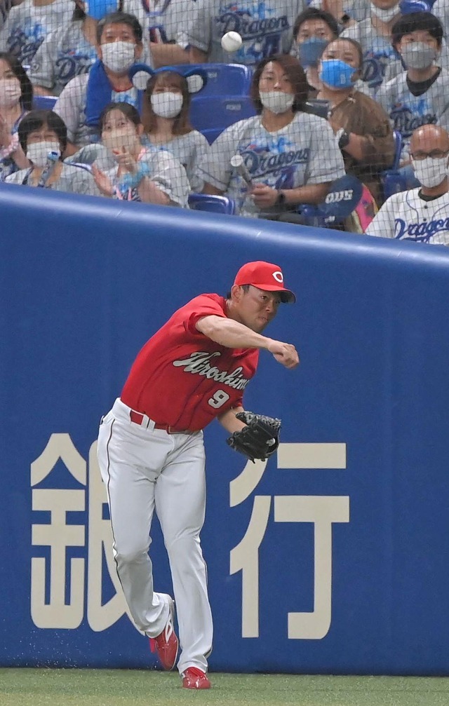 カープ秋山翔吾のレーザービーム