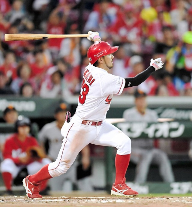 菊池涼介10号ホームラン