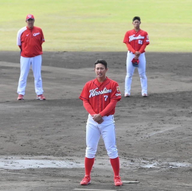堂林翔太_春季キャンプ_挨拶