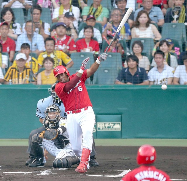 ルナ2打席連続タイムリー