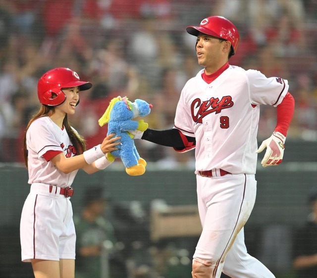 【悲報】カープだけ『飛ぶボール』が届いてない説！広島飛ばしか？