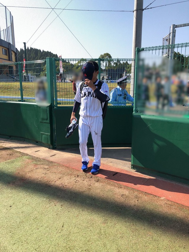 山﨑康晃今永昇太 (2)