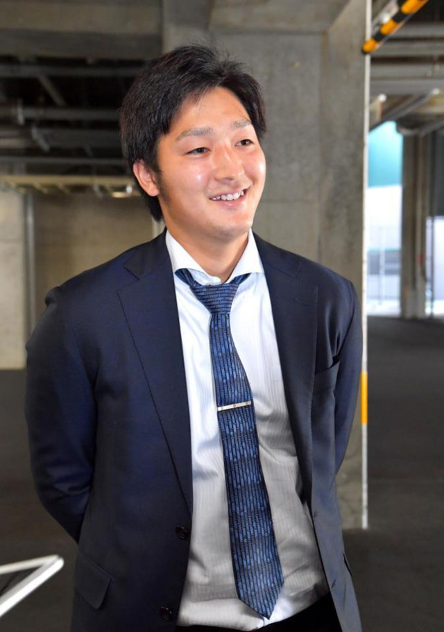 カープ床田寛樹契約更改年俸2021