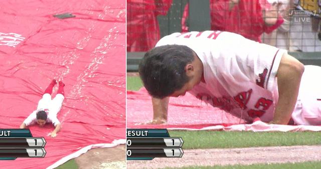 カープ土生雨天パフォーマンス