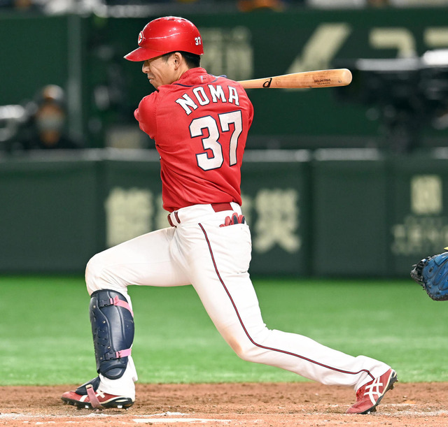 カープ野間4試合連続マルチ安打