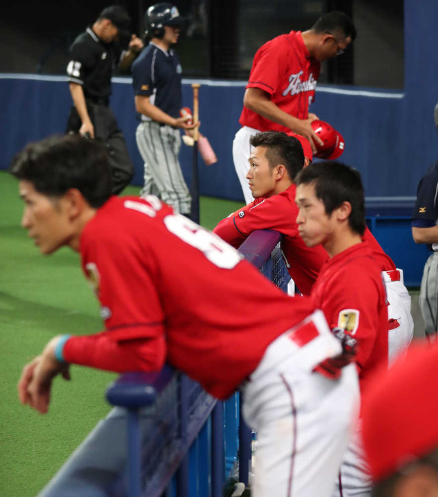 菊池涼介スタメン落ち全敗