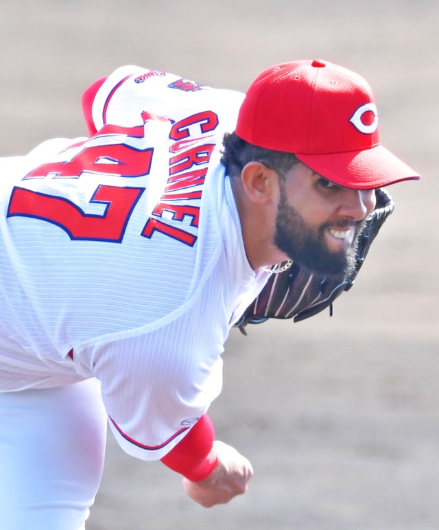 コルニエル広島ロッテ練習試合