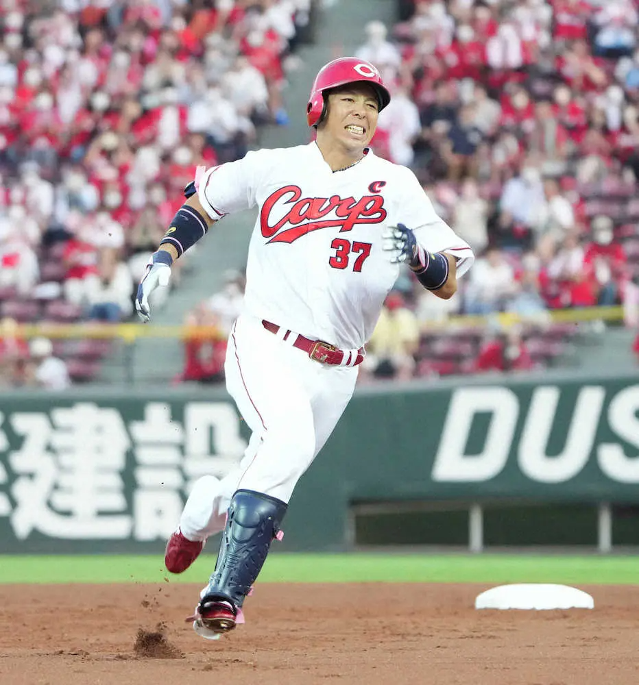 カープ野間 5戦連続マルチで 1番固定 激走3塁打で白星呼んだ 広島東洋カープアンテナ