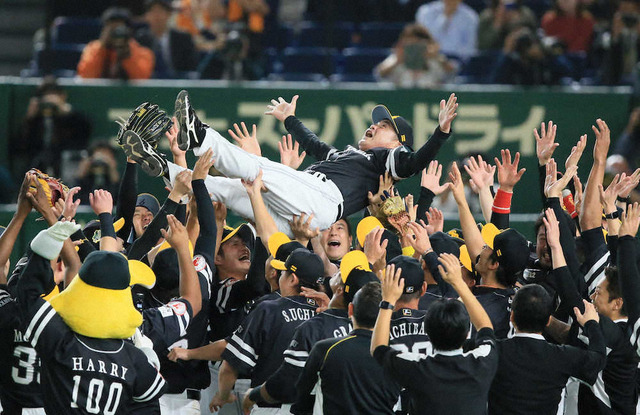 ホークス3年連続日本一!巨人は屈辱の4連敗で終戦