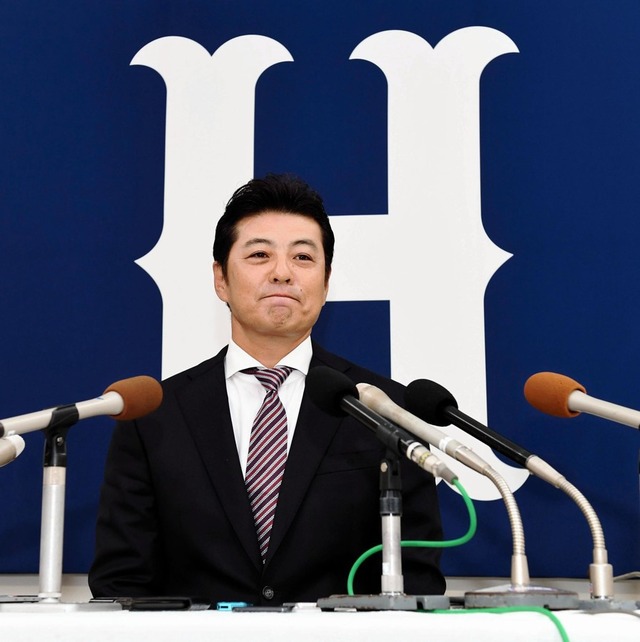 緒方監督辞任会見