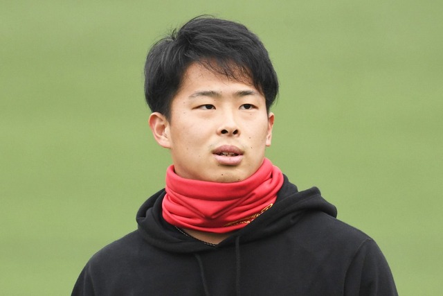 カープ玉村100万増の年俸1300万円で契約更改