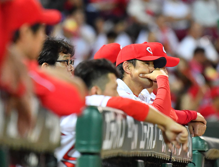 広島横浜10連勝ならず
