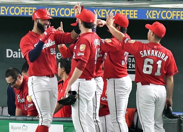 カープ巨人戦5年連続勝ち越し