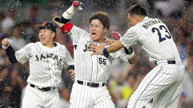 【WBC】韓国メディアが侍Jにダメ出し「幸運続き」「2桁残塁」「村上3三振」