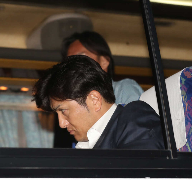 巨人高橋由伸監督辞任_02