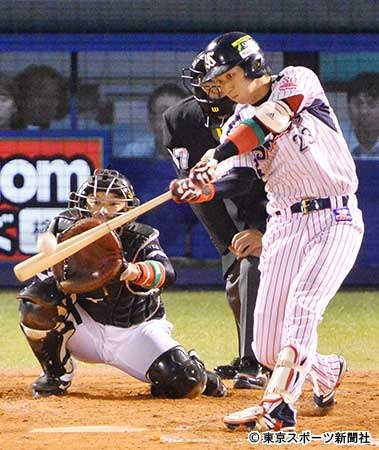 ヤクルト山田三打席連続ホームラン