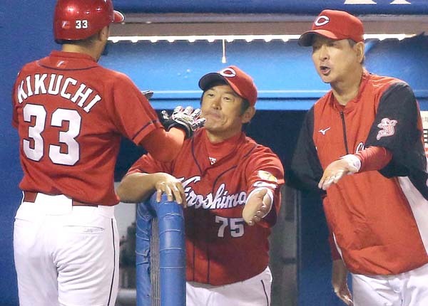 12球団ダントツ 広島・石井打撃コーチが明かす得点力の秘密