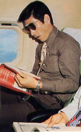 山本浩二_サングラス