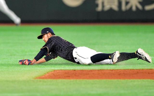 侍ジャパン菊池涼介ファインプレー (5)