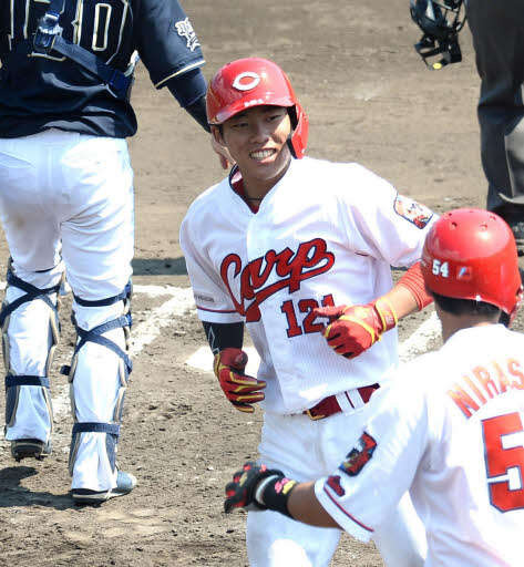 カープ二俣翔一4号逆転ツーランホームラン_2軍