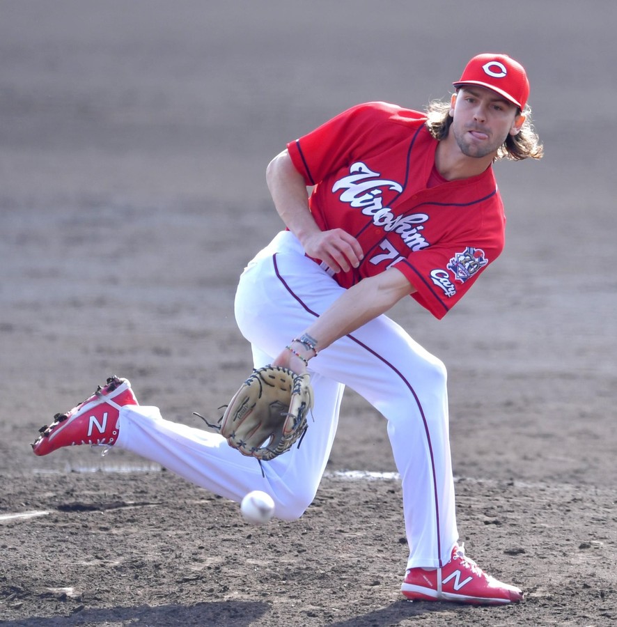 カープ助っ人3投手の 守護神争い 佐々岡監督はスコット Djジョンソンに高評価 広島東洋カープアンテナ