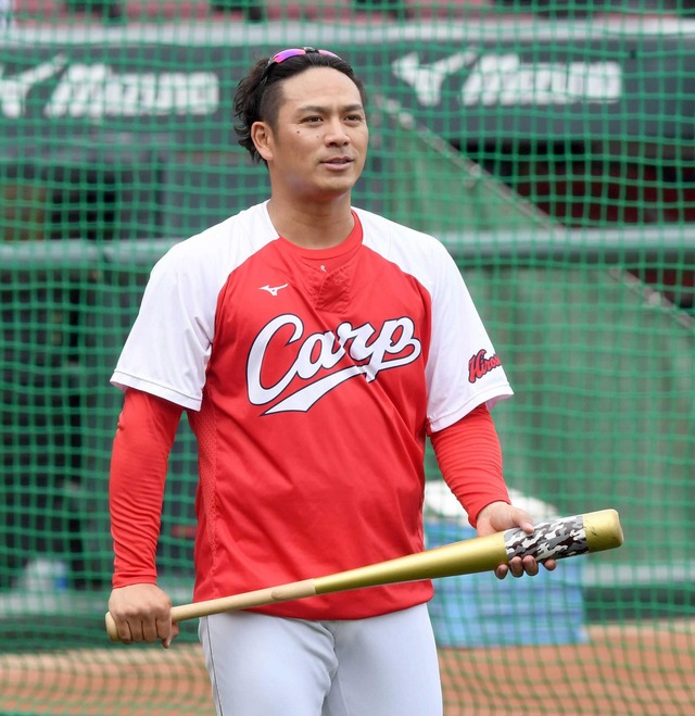 カープ田中広輔、背水の覚悟で来季へ「またもうひと踏ん張りするか、そのまま終わるのかは僕次第」