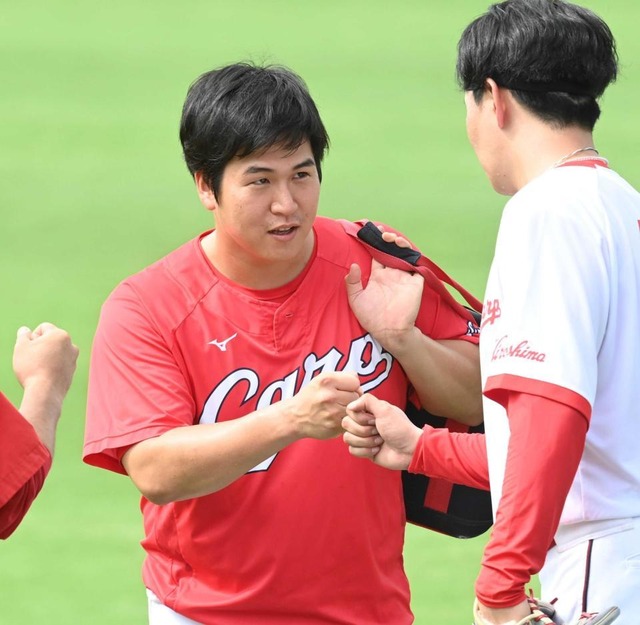 カープ矢崎&栗林が紅白戦の爆笑スタメン発表