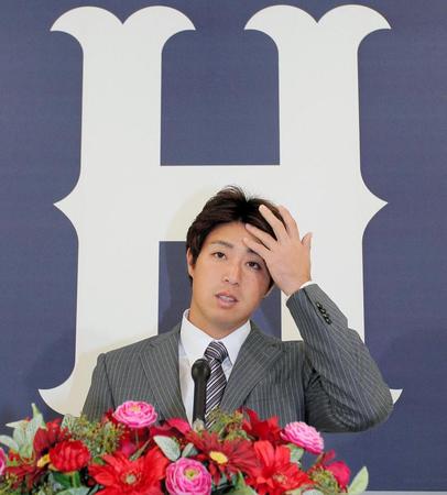 野村祐輔契約更改2015_03