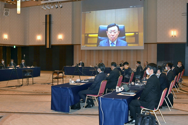 20221124-OHT1I51447-L