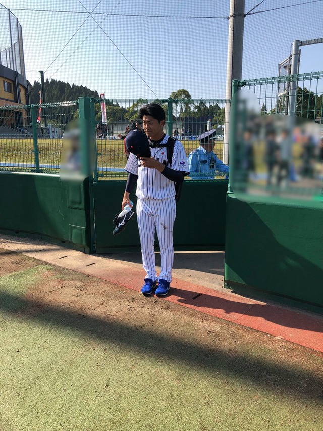 山﨑康晃今永昇太 (4)