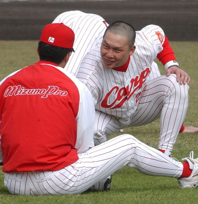 カープ新井監督、初年度優勝なら〇〇史上初の快挙ｗｗｗｙｗ