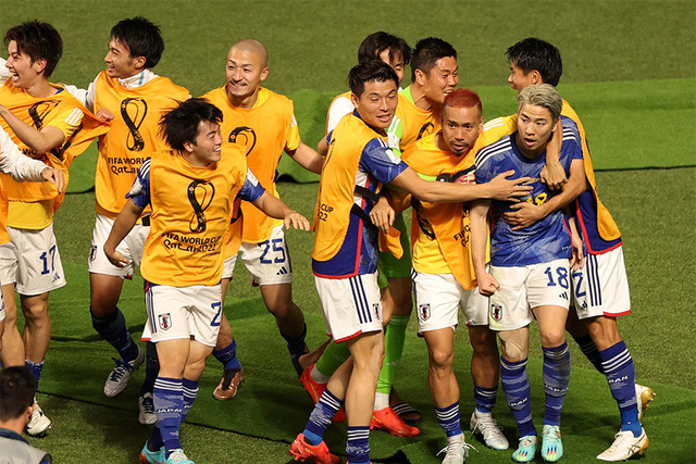 カープファン「サッカー日本代表がドイツに勝利！？」