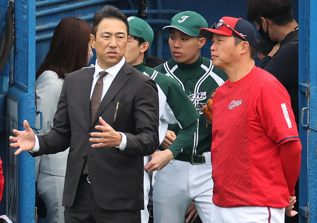 カープ黒田博樹アドバイザー、定期的に2軍由宇球場を視察！先発から中継ぎ転向の提言も