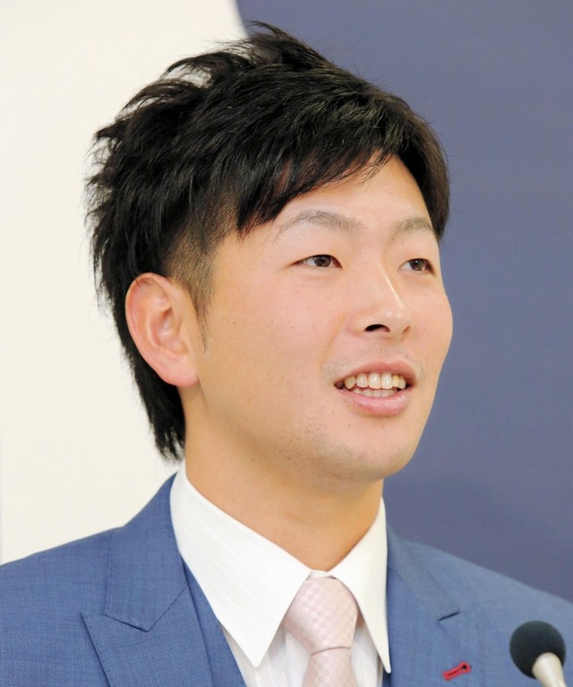 大瀬良大地_契約更改