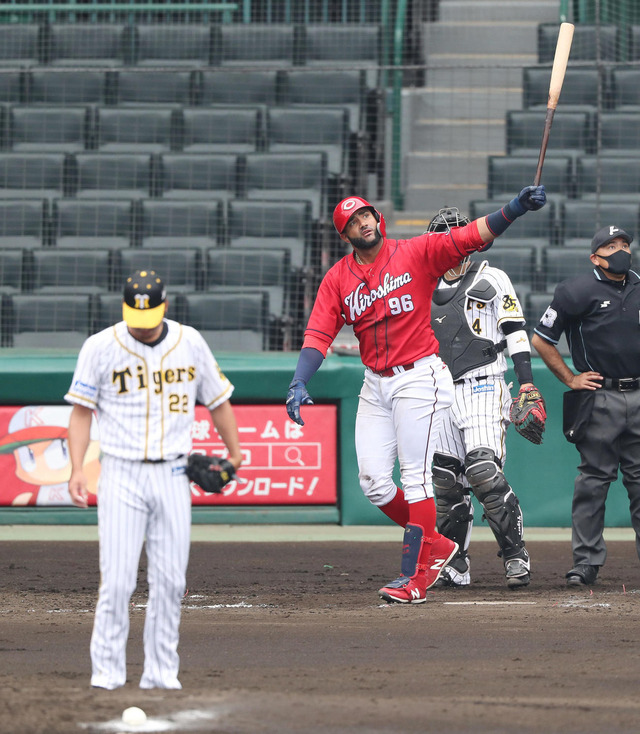 カープメヒア4試合連続ホームラン_阪神藤川