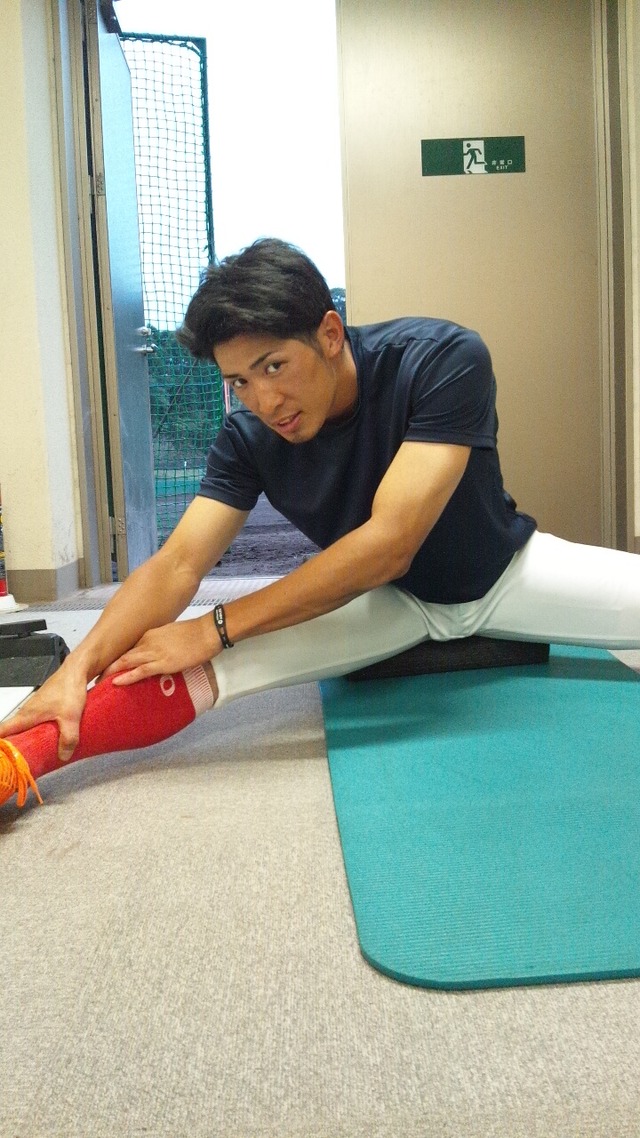 カープ安部ストレッチ