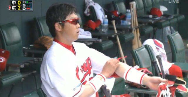 新井貴浩4号ホームラン_07