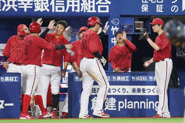 カープ末包9号2ラン＆猛打賞