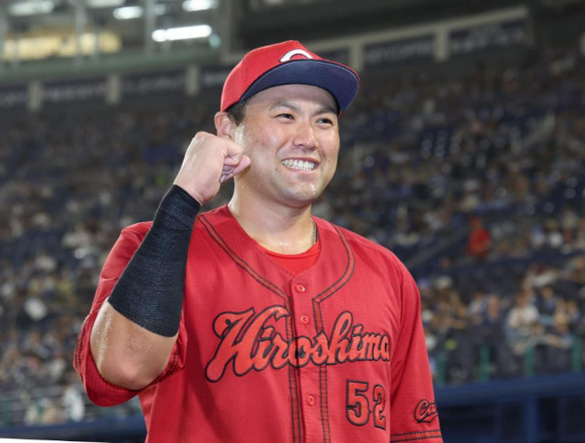 カープ末包昇大ヒーローインタビュー！8月6日(原爆投下の日)に「1人の人間として世界平和を願う」