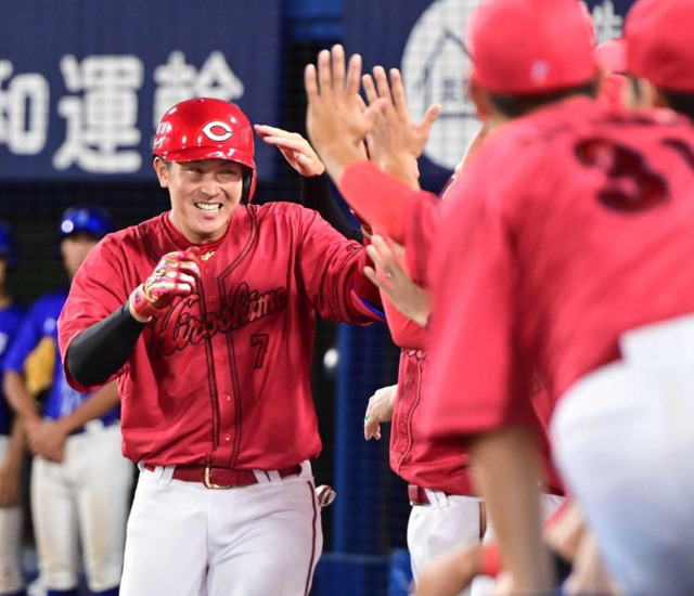カープ堂林翔太（32（永遠の若鯉））.265 9本 26打点 OPS.829
