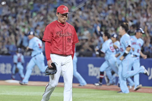 カープ栗林まさかの炎上も新井監督「少しずつ反発力出てきている」