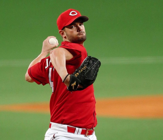 広島ジョンソン15勝目