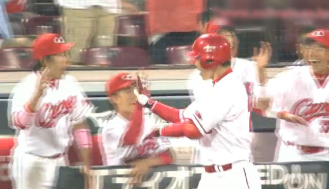 広島ヤクルト8回戦_09