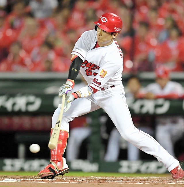 西川龍馬2点タイムリーで3割到達